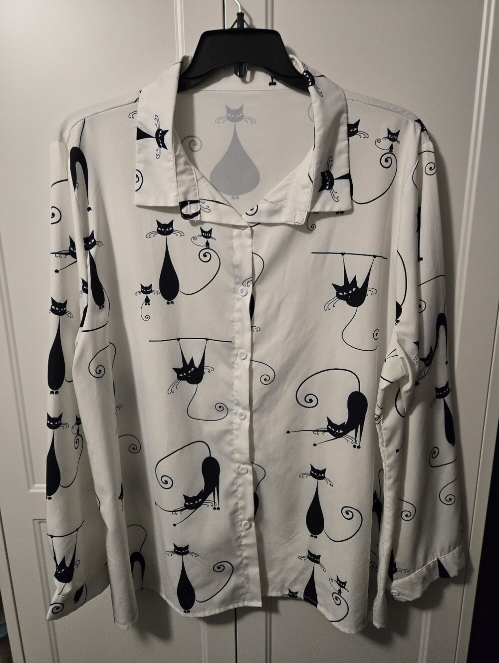 White Button-Up Shirt with Black Cat Print - Size 4XL (Fits Like 2X)